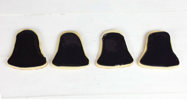 How to Make Darth Vader Cookies - Step 5