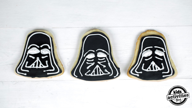 Darth Vader Cookies - Ready-made Star Wars cookies, all decorated