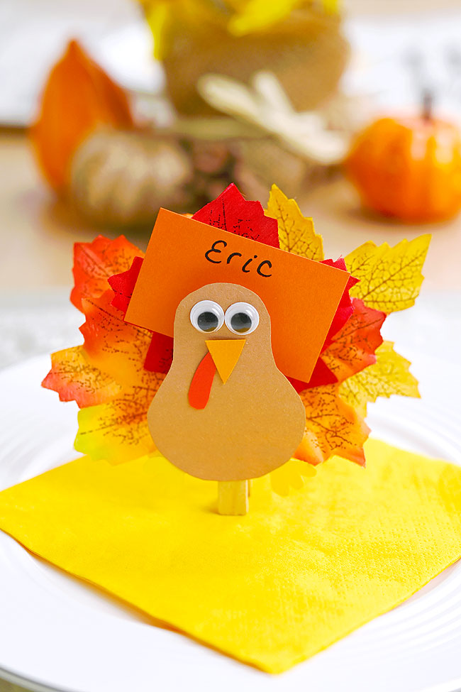 Turkey place card holder on a Thanksgiving dinner table