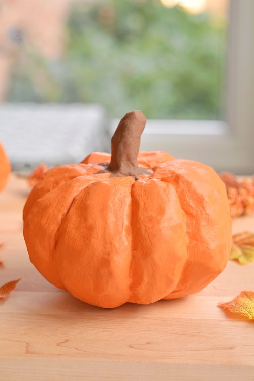 Halloween Craft - Paper Mache Pumpkins