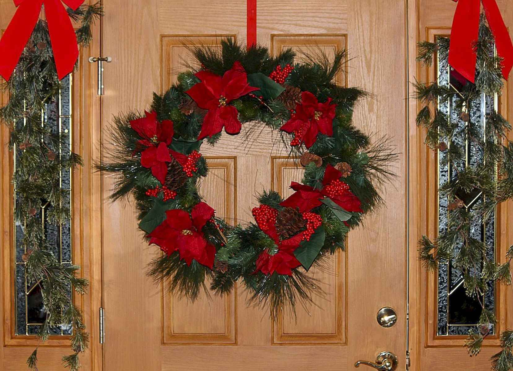 40-Cheap-and-Easy-Christmas-Decorations-