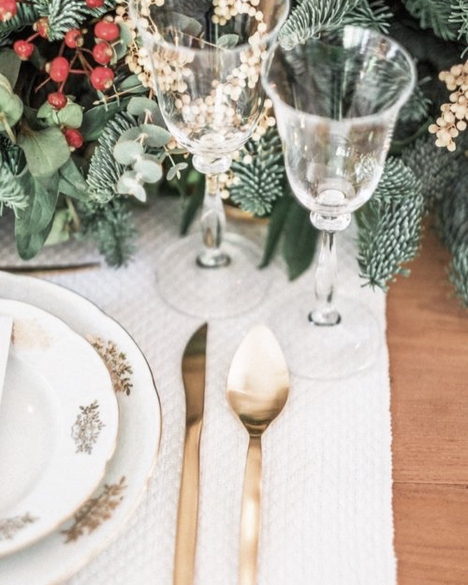 56 WONDERFUL AND CAREFUL CHRISTMAS TABLES Pictures 11
