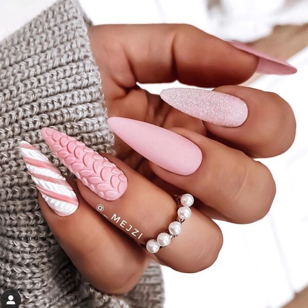 Best Nail Ideas for Christmas 2020 Picture 41